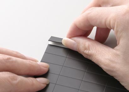 粘着剤付マグネットシート 10×15 カットタイプ 3枚入り